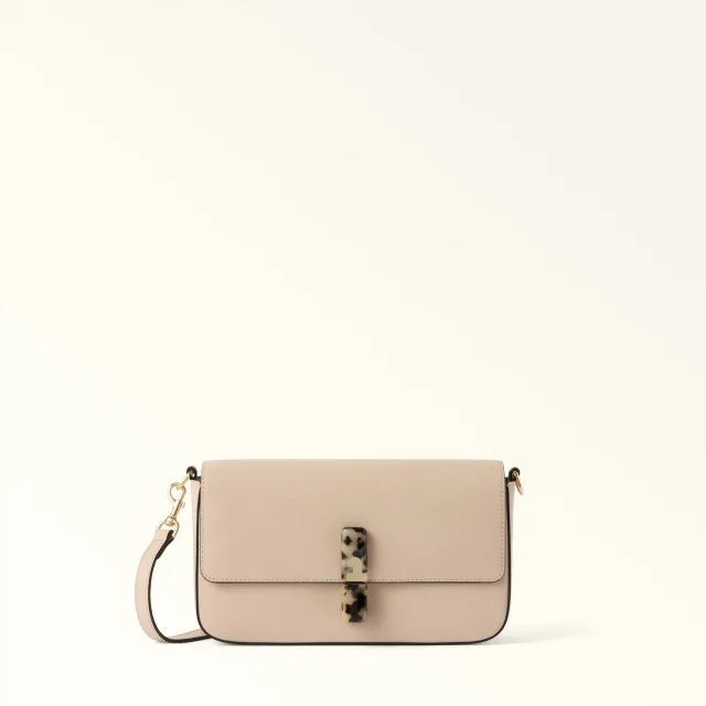 Furla Iride: как носить компактную сумку в городских образах 2026: Furla Iride: женские сумки, реальный каталожный ракурс 4