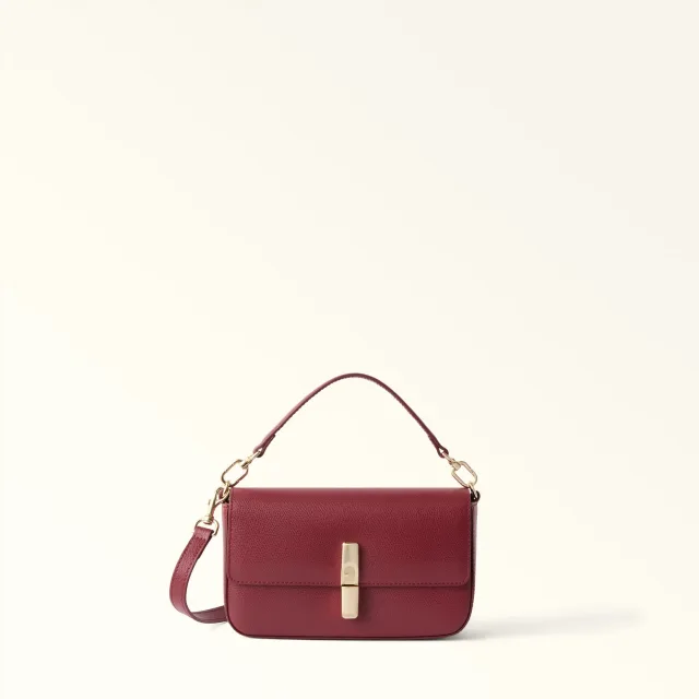 Furla Iride: как носить компактную сумку в городских образах 2026: Furla Iride: женские сумки, реальный каталожный ракурс 7