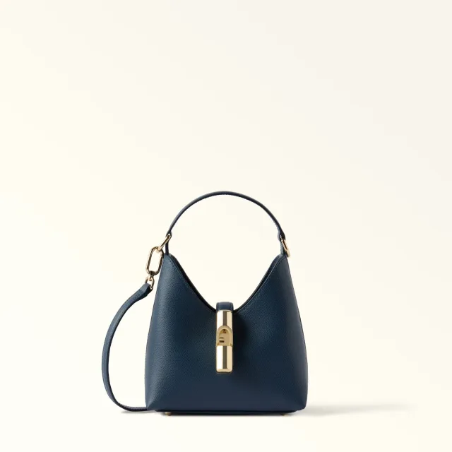 Furla Iride: как носить компактную сумку в городских образах 2026: Furla Iride: синие женские сумки, реальный каталожный ракурс 4