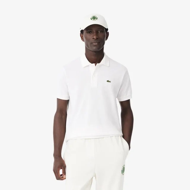 Lacoste: тренды 2027 для городского гардероба — 5 спокойных ориентиров: Оригинальное поло L.12.12, classic fit, реальный каталожный ракурс 2