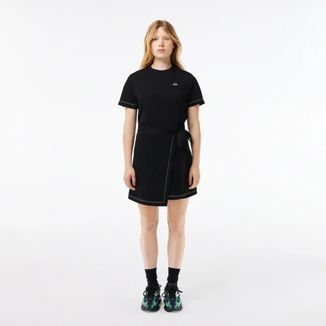 Платье-поло Lacoste: как выбрать силуэт для тёплого городского дня: Lacoste: женское платье оверсайз с поясом, реальный каталожный ракурс 1