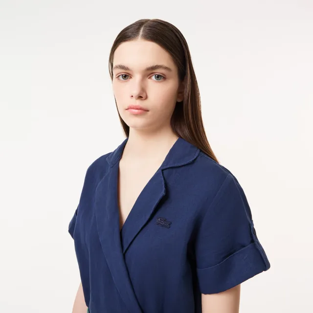 Платье-поло Lacoste: как выбрать силуэт для тёплого городского дня: Lacoste: лёгкое женское платье с поясом, реальный каталожный ракурс 6