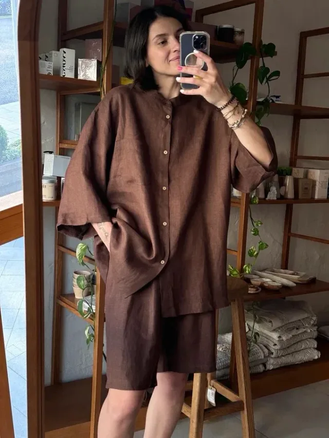 Свободный силуэт Country Textile: как работать с объёмом и пропорциями: Сет Унисекс с шортами, реальный каталожный ракурс 5