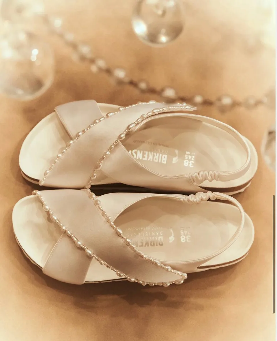 Birkenstock и Danielle Frankel: обувь для современной невесты, образ 9
